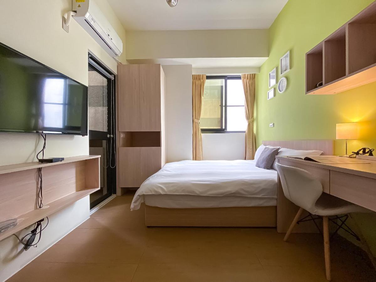 Adagio Hostel Taichung Exterior foto